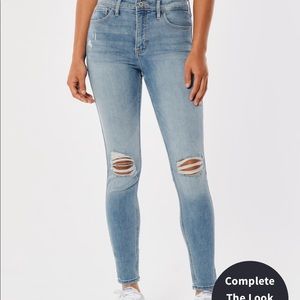 Hollister High Rise Skinny Jean
